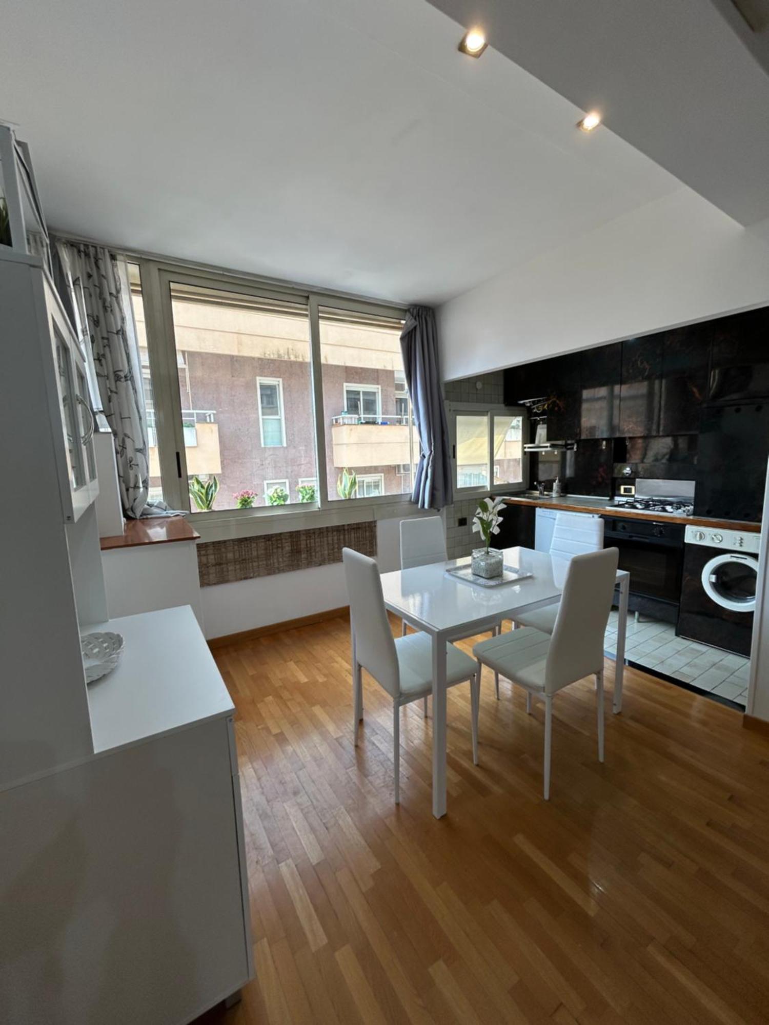 Apartment Along The Tiber
