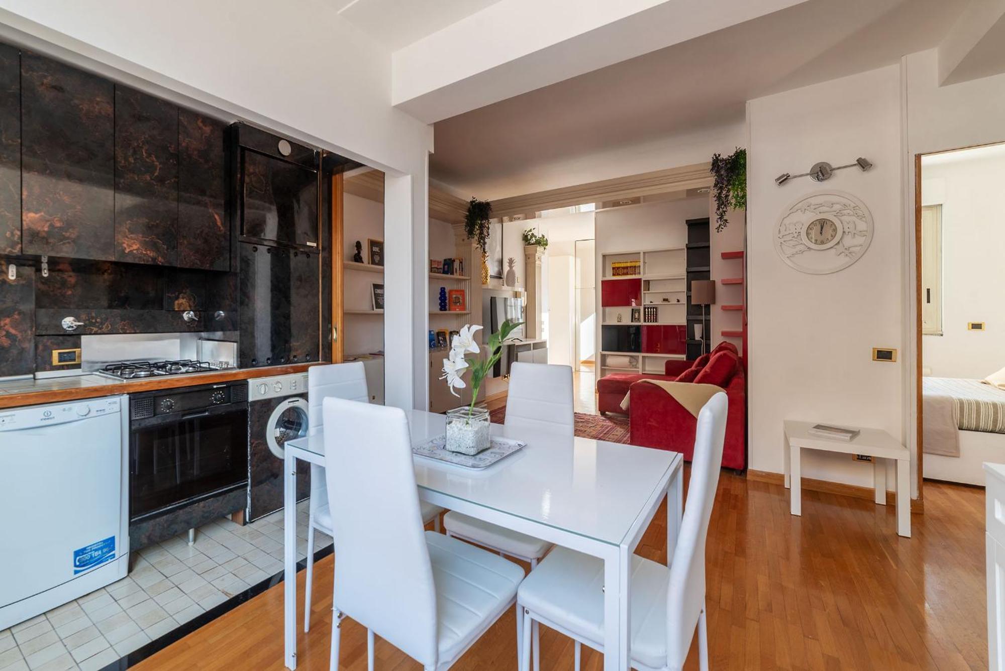 Apartment Along The Tiber